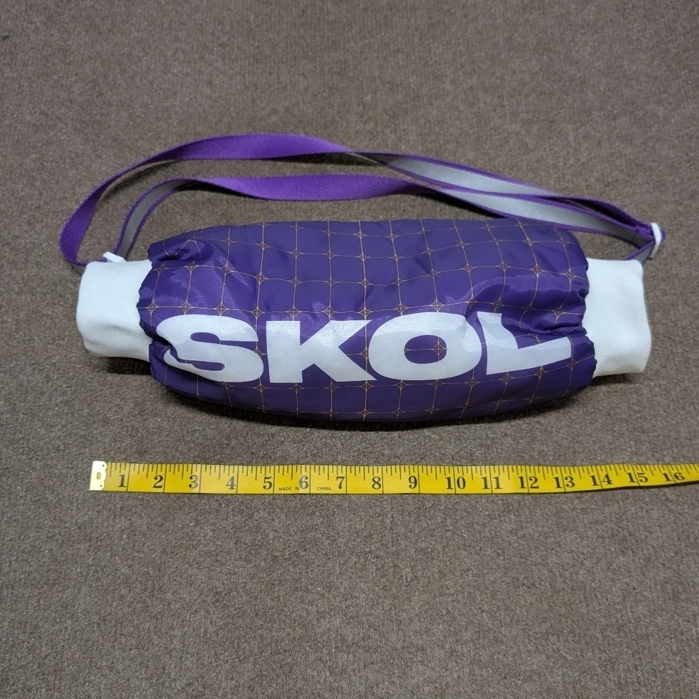 Skol Minnesota Vikings Fuzzy Hand Warmer Purple Winter Snow 3M Thinsulate